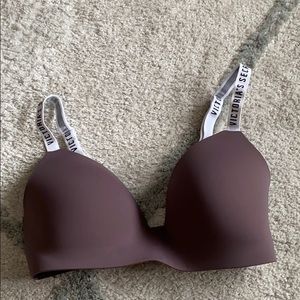 NWOT Victoria Secret bra